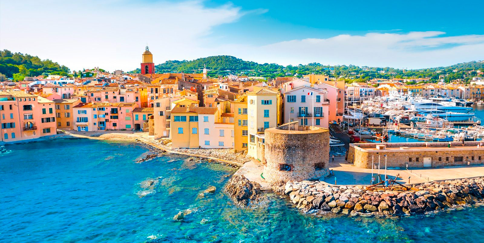 Calanques de Cassis, falaises blanches et mer turquoise
